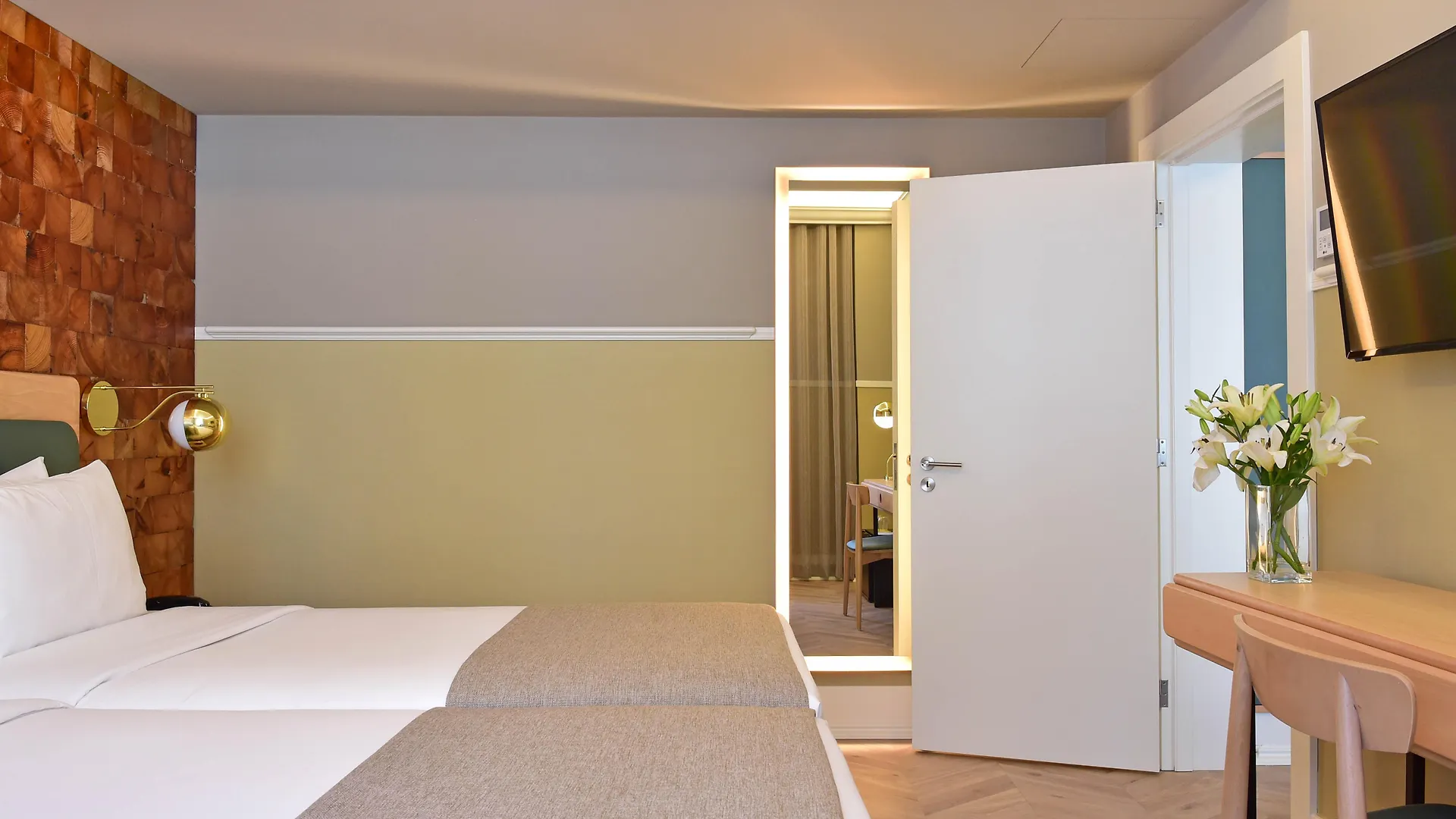 My Story Hotel Tejo Lisbon 3*,
