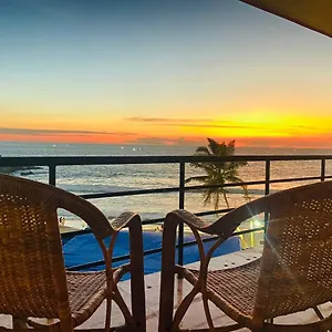 Karma , Kovalam Hindistan